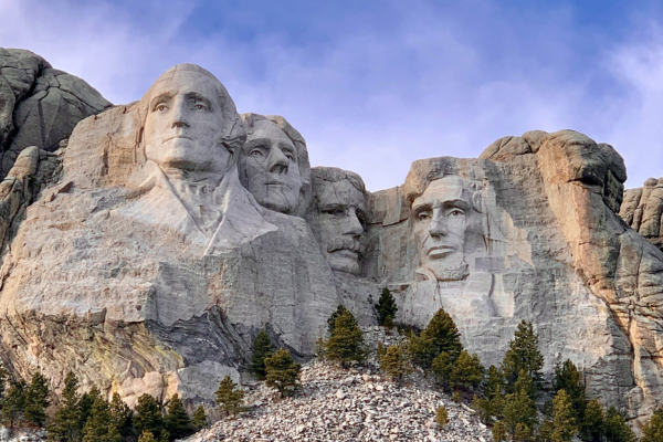 Mount Rushmore carvings